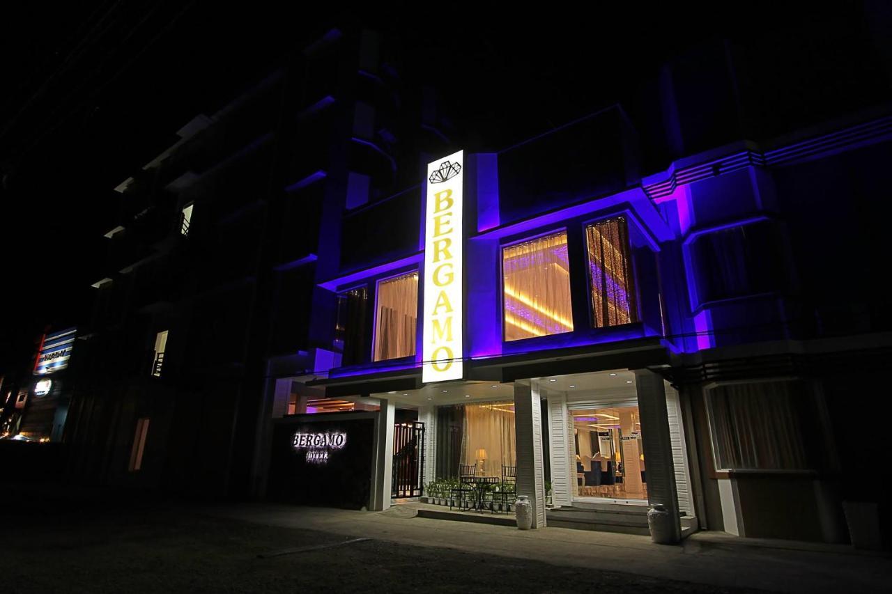Bergamo Hotel Lingayen Kültér fotó