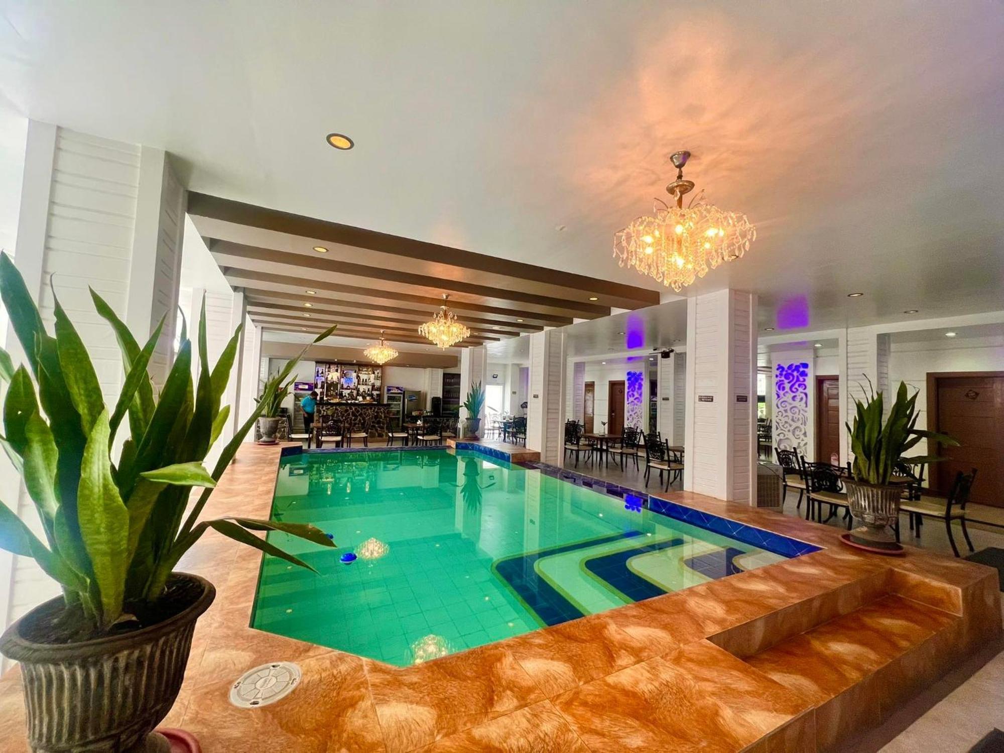 Bergamo Hotel Lingayen Kültér fotó